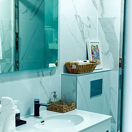 Deluxe Swan Stone Castle Lägenhetshotell Budapest