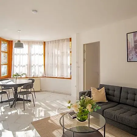 Deluxe Swan Stone Castle 4* Budapest
